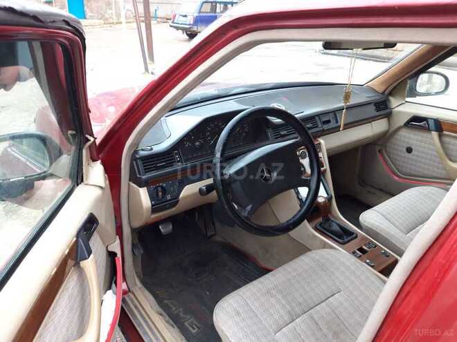 Mercedes E 250 1992, 365,041 km - 2.5 л - Bakı