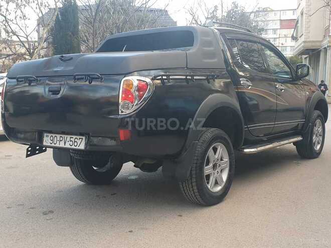 Mitsubishi L200 2015, 171,000 km - 2.5 l - Bakı