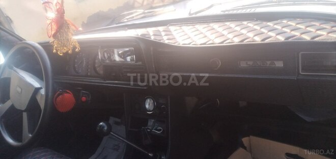 LADA (VAZ) 2107 2003, 76,000 km - 1.6 l - Salyan
