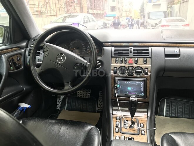 Mercedes E 280 2001, 374,000 km - 2.8 л - Bakı