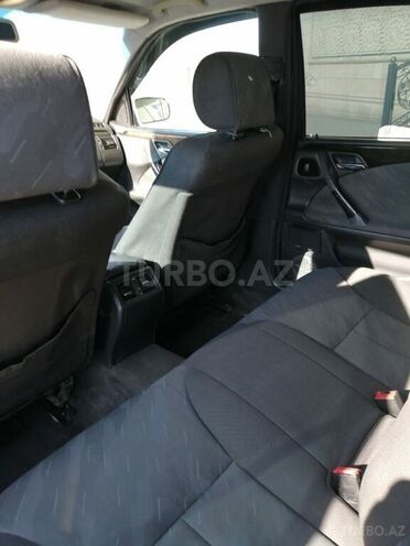 Mercedes E 220 2000, 430,000 km - 2.2 l - Bakı