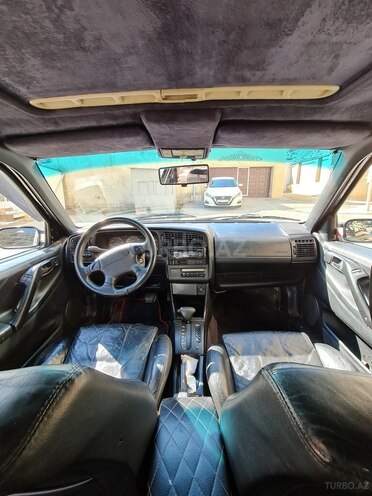 Volkswagen Passat 1995, 306,850 km - 2.8 l - Bakı