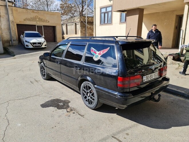 Volkswagen Passat 1995, 306,850 km - 2.8 l - Bakı