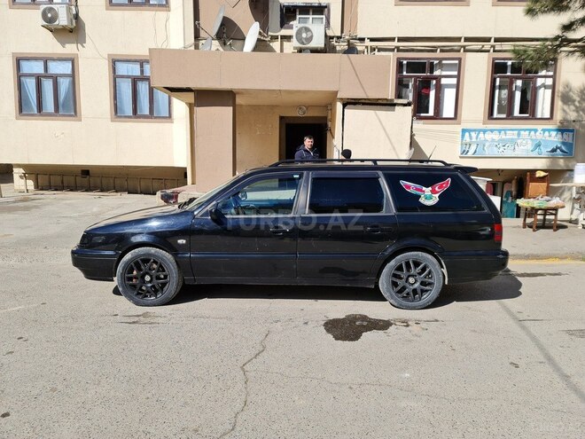 Volkswagen Passat 1995, 306,850 km - 2.8 l - Bakı