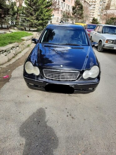 Mercedes C 240 2004, 19,500 km - 2.4 l - Bakı