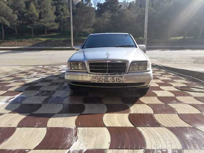 Mercedes  1994, 4,280 km - 2.2 l - Bakı