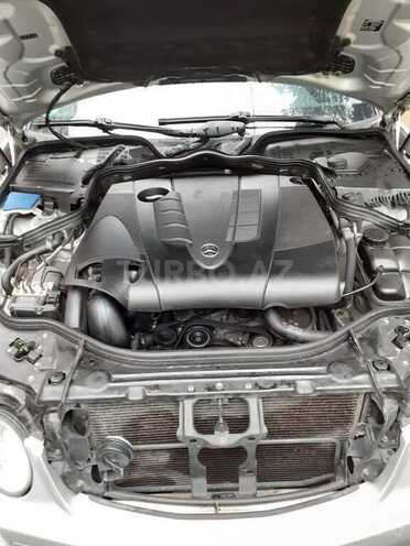 Mercedes E 220 2006, 210,760 km - 2.2 л - Bakı