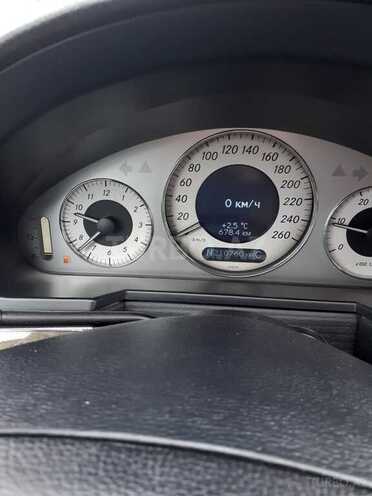 Mercedes E 220 2006, 210,760 km - 2.2 л - Bakı