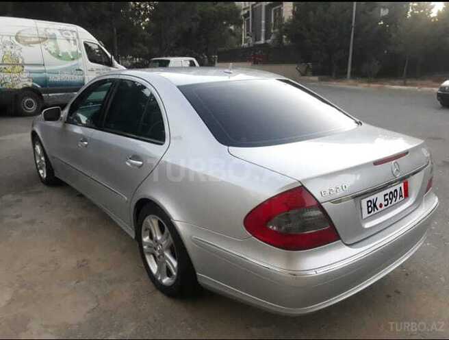 Mercedes E 220 2006, 210,760 km - 2.2 л - Bakı