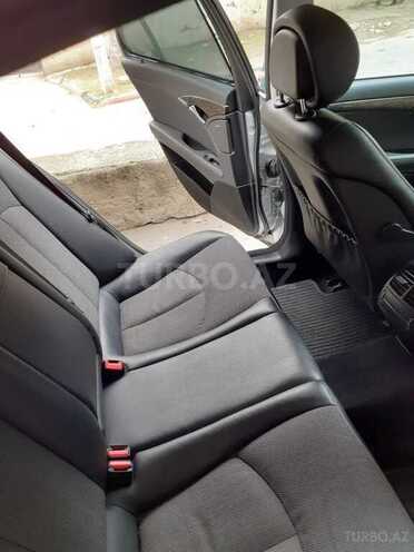 Mercedes E 220 2006, 210,760 km - 2.2 л - Bakı