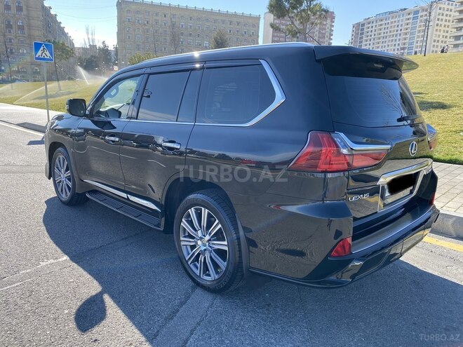 Lexus LX 570 2016, 88,000 km - 5.7 l - Bakı