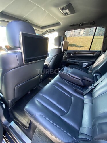 Lexus LX 570 2016, 88,000 km - 5.7 l - Bakı