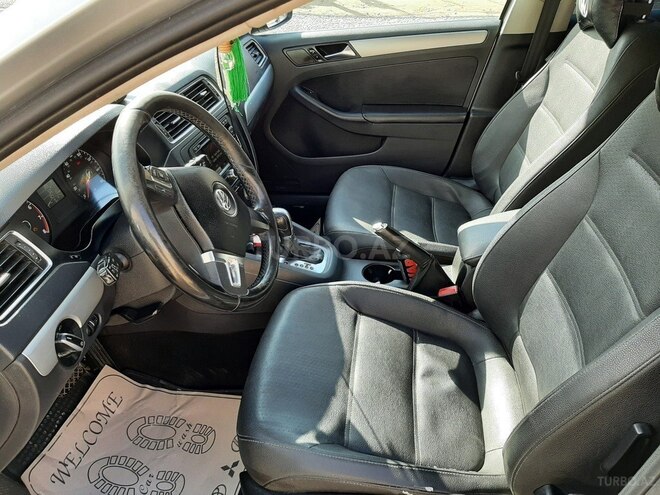 Volkswagen Jetta 2011, 120,000 km - 2.5 л - Bakı