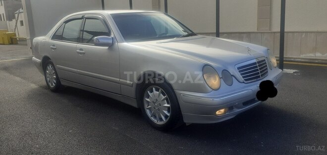 Mercedes E 240 1999, 267,452 km - 2.4 l - Bakı