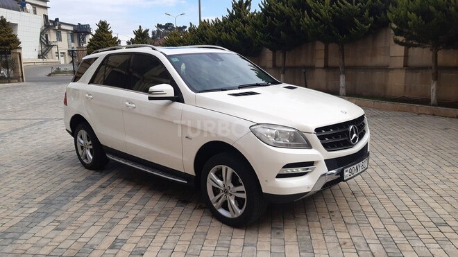 Mercedes ML 350 2011, 149,000 km - 3.5 l - Bakı