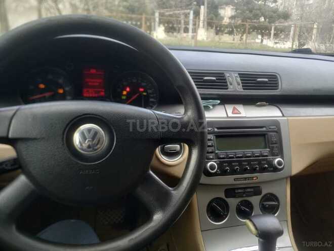 Volkswagen Passat 2005, 32,000 km - 2.0 l - Bakı