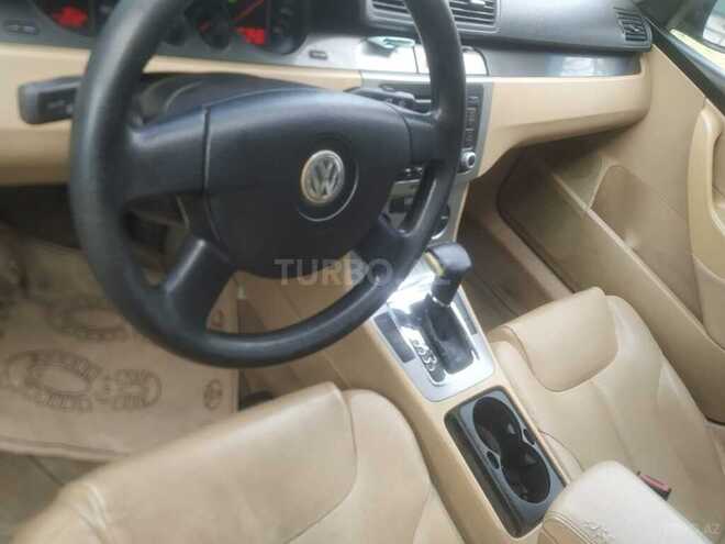 Volkswagen Passat 2005, 32,000 km - 2.0 l - Bakı