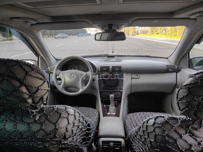 Mercedes C 240 2004, 250,000 km - 2.6 l - Gəncə