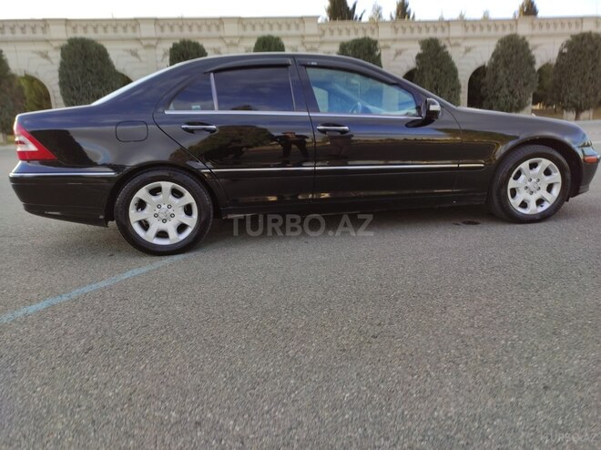 Mercedes C 240 2004, 250,000 km - 2.6 l - Gəncə