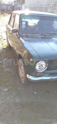 LADA (VAZ) 2101 1977, 300,000 km - 1.6 l - Oğuz