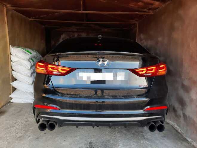 Hyundai Elantra 2018, 30,000 km - 1.6 l - Naxçıvan