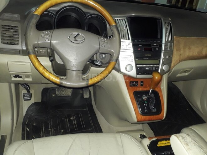 Lexus RX 330 2006, 2,005,000 km - 3.3 l - Qazax