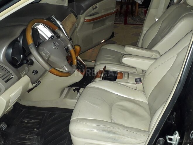 Lexus RX 330 2006, 2,005,000 km - 3.3 l - Qazax