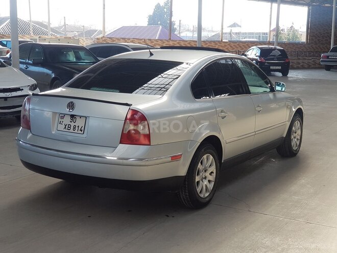 Volkswagen Passat 2002, 245,809 km - 1.8 l - Gəncə