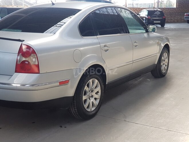 Volkswagen Passat 2002, 245,809 km - 1.8 l - Gəncə