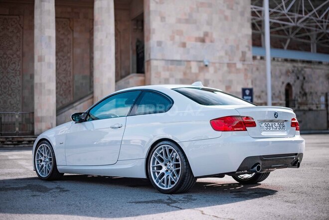 BMW 335 2009, 160,000 km - 3.0 l - Bakı