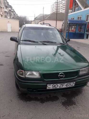 Opel Astra 1996, 888,888 km - 1.6 л - Bakı