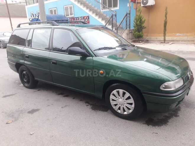 Opel Astra 1996, 888,888 km - 1.6 л - Bakı