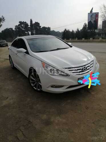 Hyundai Sonata 2010, 150,000 km - 2.4 l - Salyan