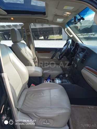 Mitsubishi Pajero 2007, 182,000 km - 3.0 l - Bakı