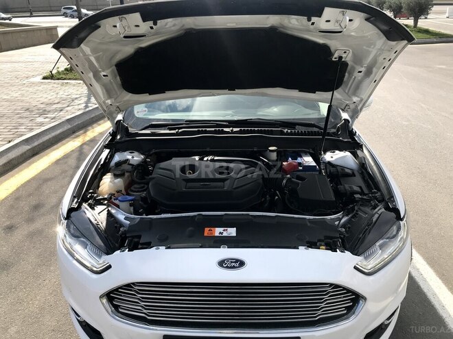 Ford Mondeo 2015, 101,900 km - 2.0 l - Bakı