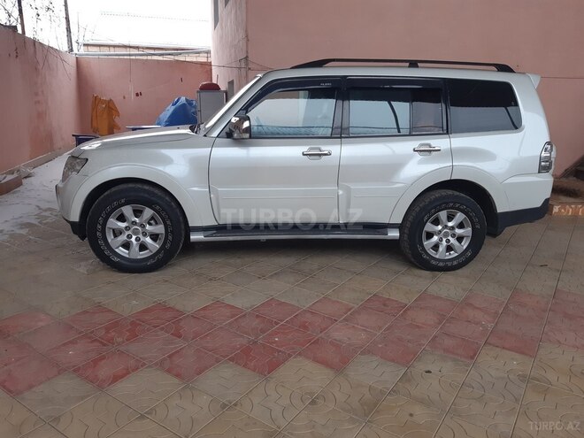 Mitsubishi Pajero 2007, 174,000 km - 0.3 l - Gəncə