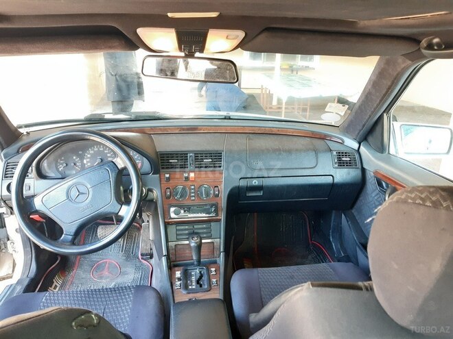 Mercedes C 220 1994, 310,000 km - 2.2 л - Bakı