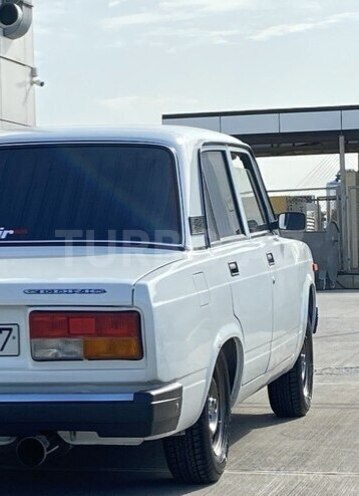 LADA (VAZ) 2107 2006, 9,500 km - 1.6 l - Quba