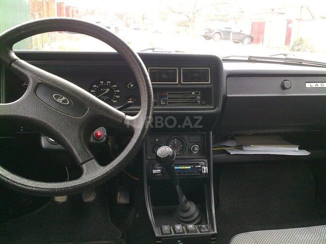LADA (VAZ) 2107 2006, 9,500 km - 1.6 l - Quba
