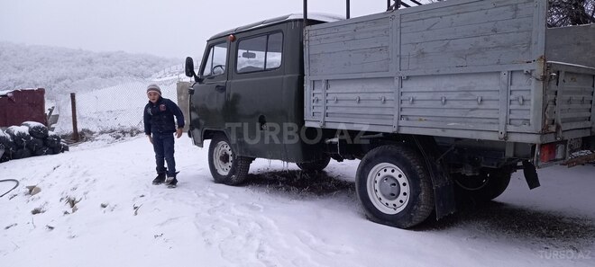 UAZ  1998, 110 km - 2.4 l - Xızı
