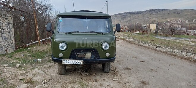 UAZ  1998, 110 km - 2.4 l - Xızı
