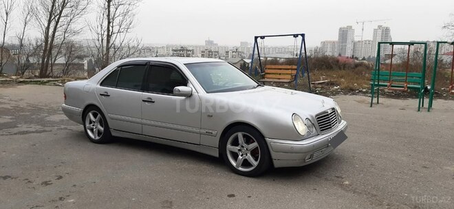 Mercedes E 320 1997, 321,000 km - 3.2 l - Bakı