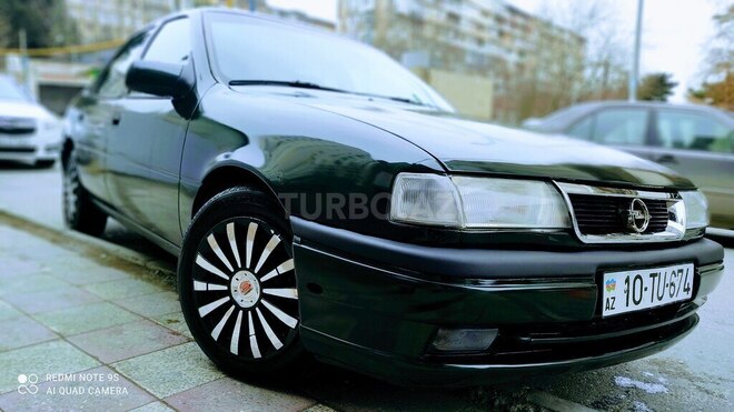 Opel Vectra 1994, 300,000 km - 1.3 l - Bakı