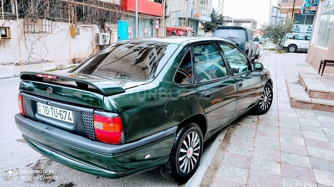 Opel Vectra 1994, 300,000 km - 1.3 l - Bakı