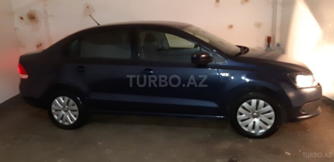 Volkswagen Polo 2015, 130,000 km - 1.6 l - Bakı