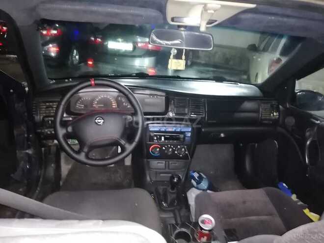 Opel Vectra 1996, 500,000 km - 1.6 l - Bakı