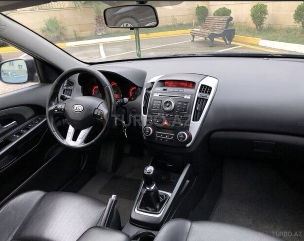 Kia Ceed 2010, 190,000 km - 1.4 л - Bakı
