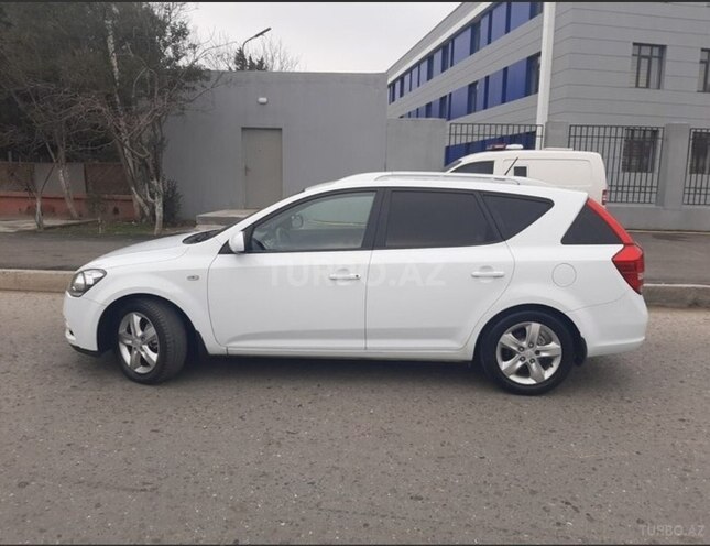 Kia Ceed 2010, 190,000 km - 1.4 л - Bakı