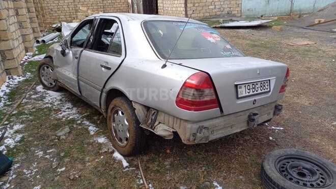 Mercedes C 180 1995, 300,000 km - 1.8 l - Füzuli