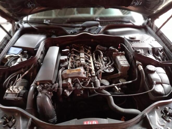 Mercedes E 220 2007, 596,000 km - 2.2 l - Gəncə